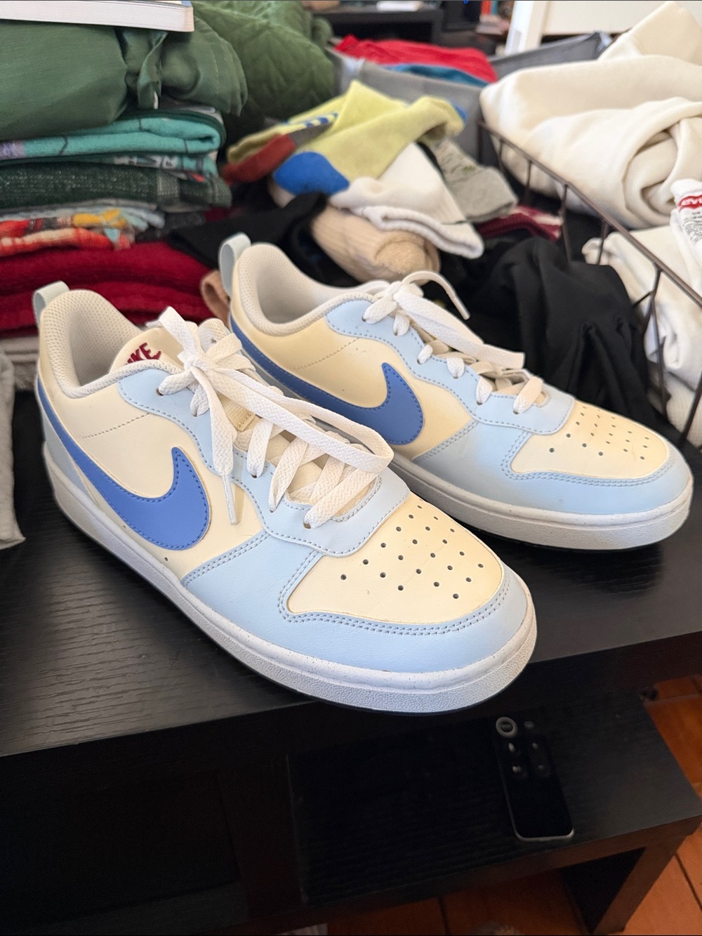 Nike Court Borough Low Recraft - Coconut Milk Polar White. US 6.5Y, fits US W8